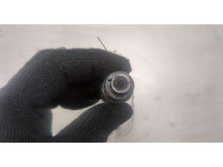 Форсунка топливная Mitsubishi Montero Sport / Pajero Sport 1996-2008