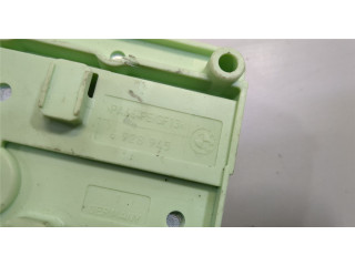 Блок предохранителей  BMW X3 E83 2004-2010      6928945     