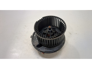 Моторчик печки Skoda Yeti 2009-2014 1K2820015G 1K2820015G