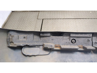 Бампер  Volkswagen Transporter 4 1991-2003 передний   7D0807693