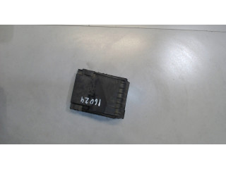 Крышка блока предохранителей  Volkswagen Passat CC 2008-2012      1K093713F, 1K0937132G     2