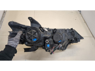 Фара передняя Mitsubishi Outlander 2015-2018 левая