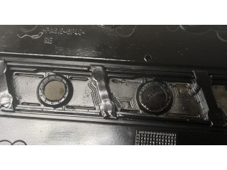 Клапанная крышка двигателя ДВС  Audi A6 (C6) Allroad 2006-2012 2.7     