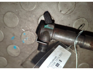 Форсунка топливная  Opel Antara 2006-2015    4802157     