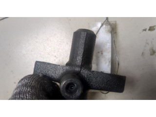 Форсунка топливная Mitsubishi Pajero / Montero 2000-2006