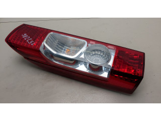 Задний фонарь          