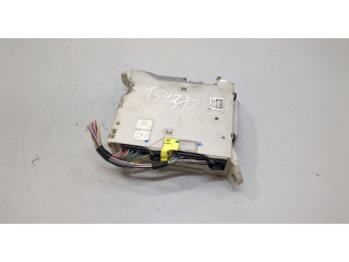 Блок предохранителей  Lexus IS 2005-2016         