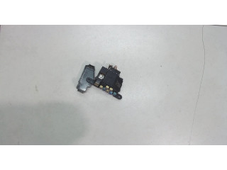 Блок предохранителей  Ford Ranger 2006-2012          2.5