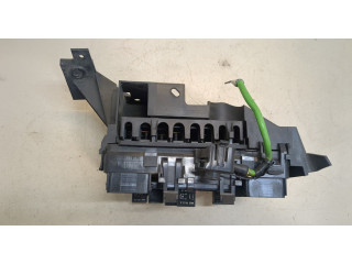 Блок предохранителей  Ford Fusion 2017- USA         