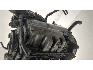Форсунка топливная Skoda Rapid 2012-2020 03L130277S