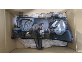 Фара передняя  Infiniti QX56 2004-2010 левая 