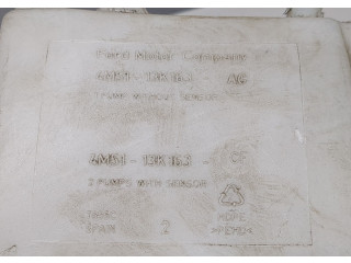 Бачок омывателя  Ford Focus 2 2008-2011 4M5113K163CF     1.6