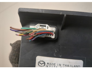 Блок комфорта Mazda CX-3 2014-2025 D23N67560A