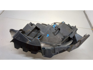 Фара передняя  Renault Scenic 2003-2009 правая 