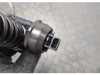 Форсунка топливная  Volkswagen Touareg 2002-2007    070130073N     