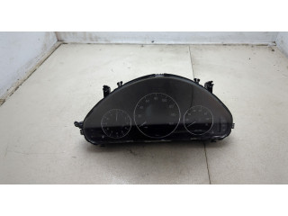 Панель приборов  Mercedes E W211 2002-2009            