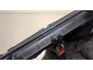 Форсунка топливная Skoda Fabia 2007-2014 03E906031C, 03E133320A