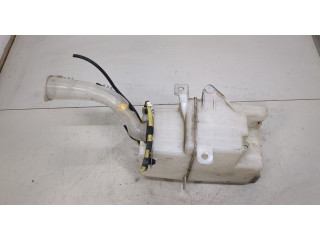 Бачок омывателя Mitsubishi Outlander 2003-2009