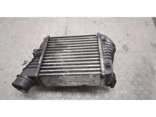 Интеркулер  Audi A6 (C6) 2004-2011   4F0145805AF    