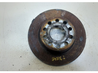 Диск тормозной Volkswagen Caddy 2015- 2.0 задний 5Q0615601D