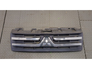 Решетка радиатора  Mitsubishi Pajero 2006-2011          