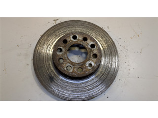 Диск тормозной Volkswagen Golf 5 2003-2009 2.0 передний 1K0615301T