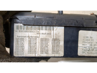 Блок предохранителей  Volkswagen Jetta 6 2010-2018         