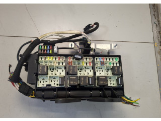 Блок предохранителей Jaguar XE 2015-2025