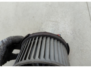 Моторчик печки  Mitsubishi Carisma        