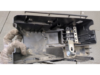 Корпус блока предохранителей  Volvo XC90 2002-2006         