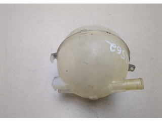 Бачок расширительный Cadillac XT5 2016-2019 23386455