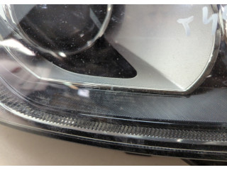 Фара передняя Jaguar XF 2015–2020 правая