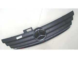 Решетка радиатора Mercedes A W169 2004-2012 1.5 A1698800083