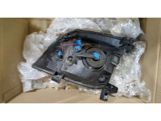Фара передняя Nissan X-Trail (T30) 2001-2006 правая