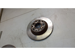 Диск тормозной  Volkswagen Passat 7 2010-2015 Европа   задний   5Q0615601G      