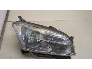 Фара передняя  Chevrolet Trax 2013-2016 правая 