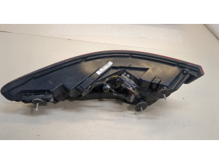 Задний фонарь