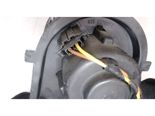 Моторчик печки  Audi A3 (8L1) 1996-2003 1J1819021A      1J1819021A   