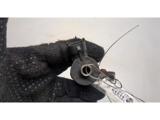 Форсунка топливная Dacia Sandero 2013-2020 166008399R, 166007238R