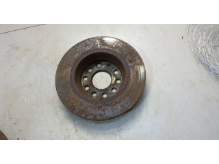 Диск тормозной  Volkswagen Passat CC 2012-2017   задний   5Q0615601G      