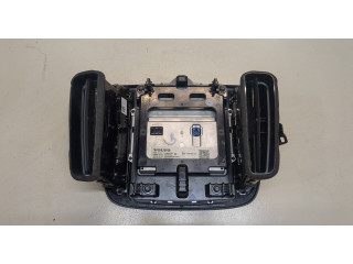 Дисплей мультимедиа  Volvo XC40        