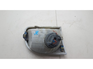 Фара передняя  Toyota Tundra 2000-2006 левая 