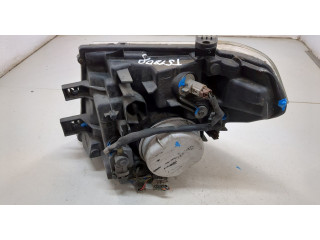 Фара передняя Nissan Pathfinder 2004-2014 правая