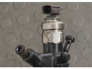 Форсунка топливная Nissan Pathfinder 2004-2014 16600EC00A