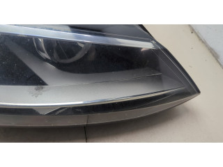 Фара передняя  Volkswagen Jetta 6 2010-2018 правая 