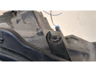 Фара передняя Nissan X-Trail (T30) 2001-2006 правая