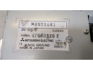 Дисплей бортового компьютера Mitsubishi Pajero / Montero 2000-2006 MR532881