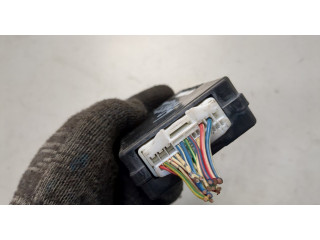 Блок комфорта  Toyota Corolla E12 2001-2006      8264102060  