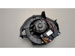 Моторчик печки Audi A6 (C6) 2004-2011 4F0820020A 4F0820020A