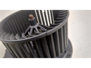 Моторчик печки  Volkswagen Passat 6 2005-2010 1K2819015    1K2819015   